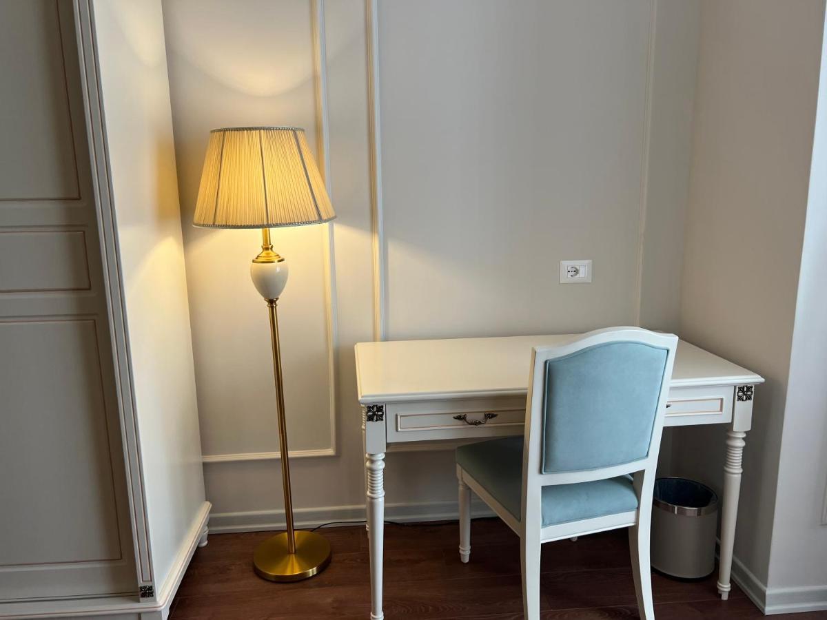 Sol Invictus Boutique Hotel Durres Albania Dış mekan fotoğraf