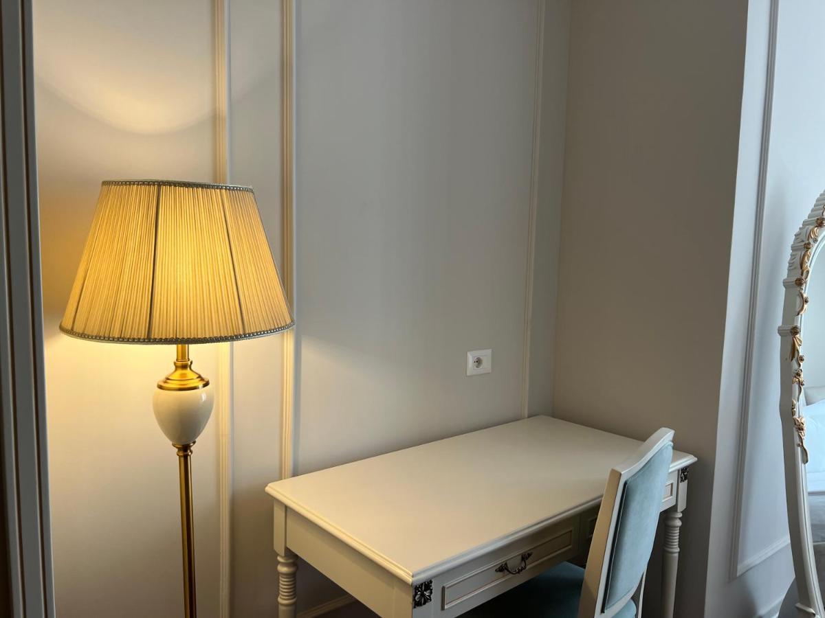 Sol Invictus Boutique Hotel Durres Albania Dış mekan fotoğraf